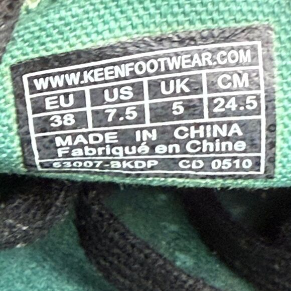 Keen Coronado II Women’s Sz 7.5 Gray Canvas Black Low Top Lace Up Sneakers - Picture 6 of 12